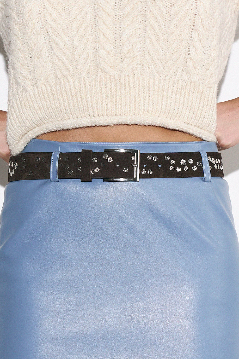 Belt Orris with metal studs chocolate