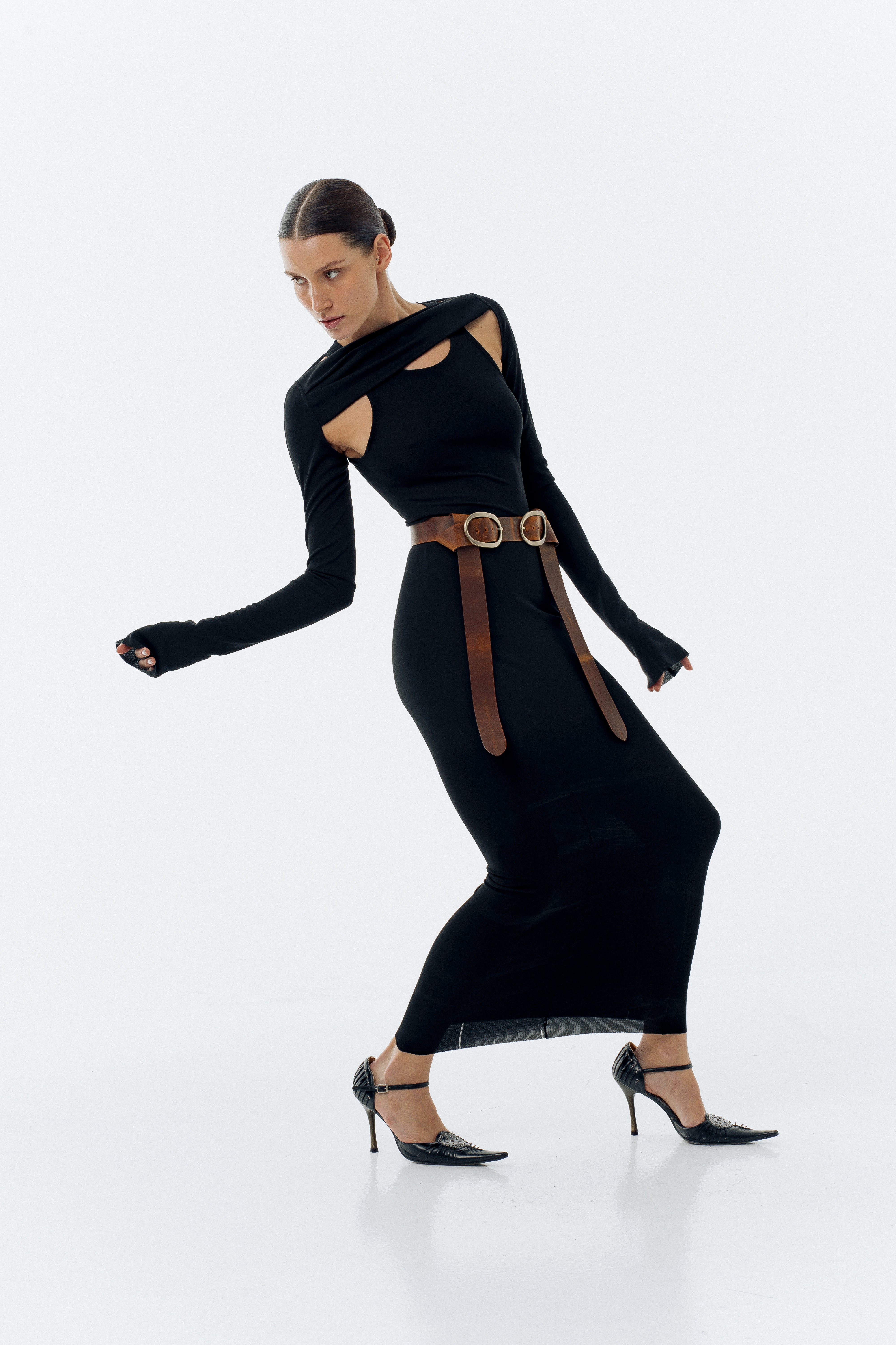 Belt Row Black