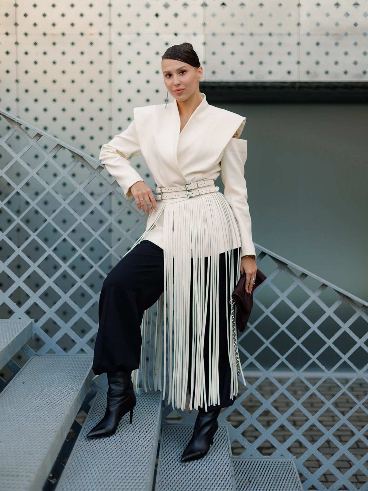 Belt fringe Avelot Milky White