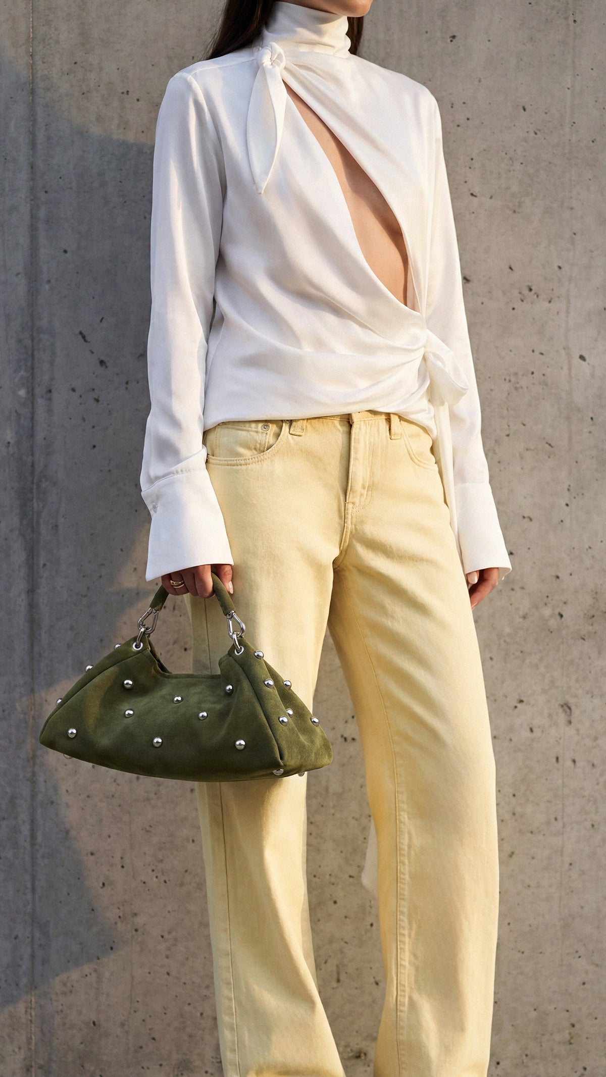 Bag ALMA Olive with half-sphere Studs