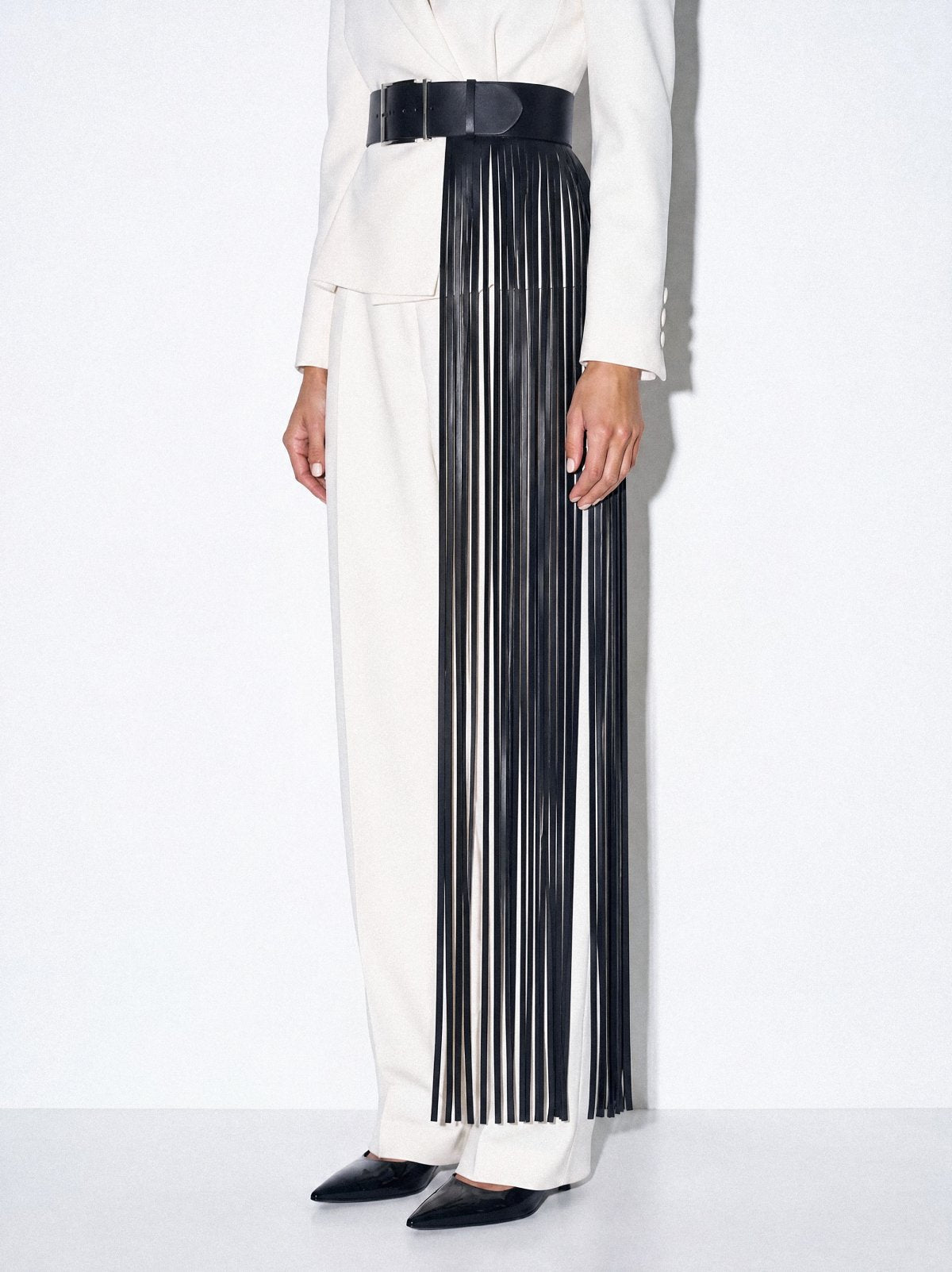 Belt SYRENE Black with Fringe