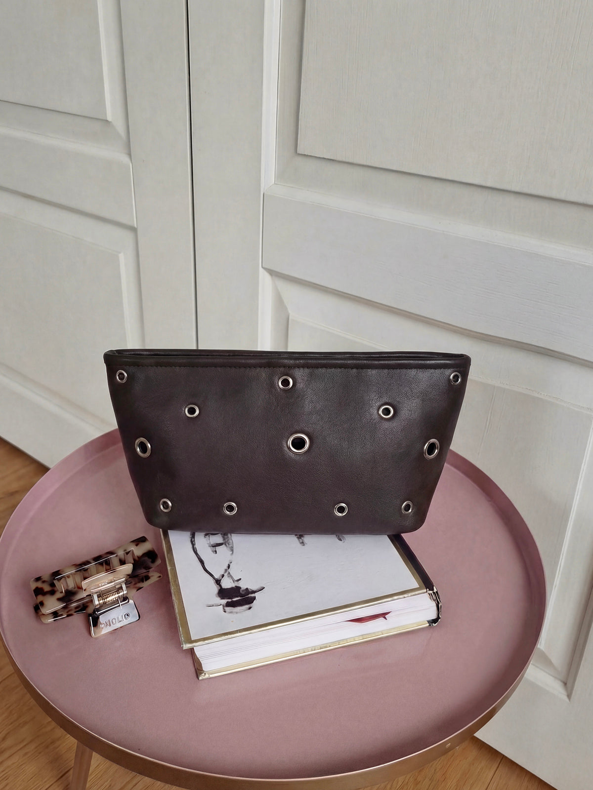 Makeup Bag with Eyelets Chocolate S