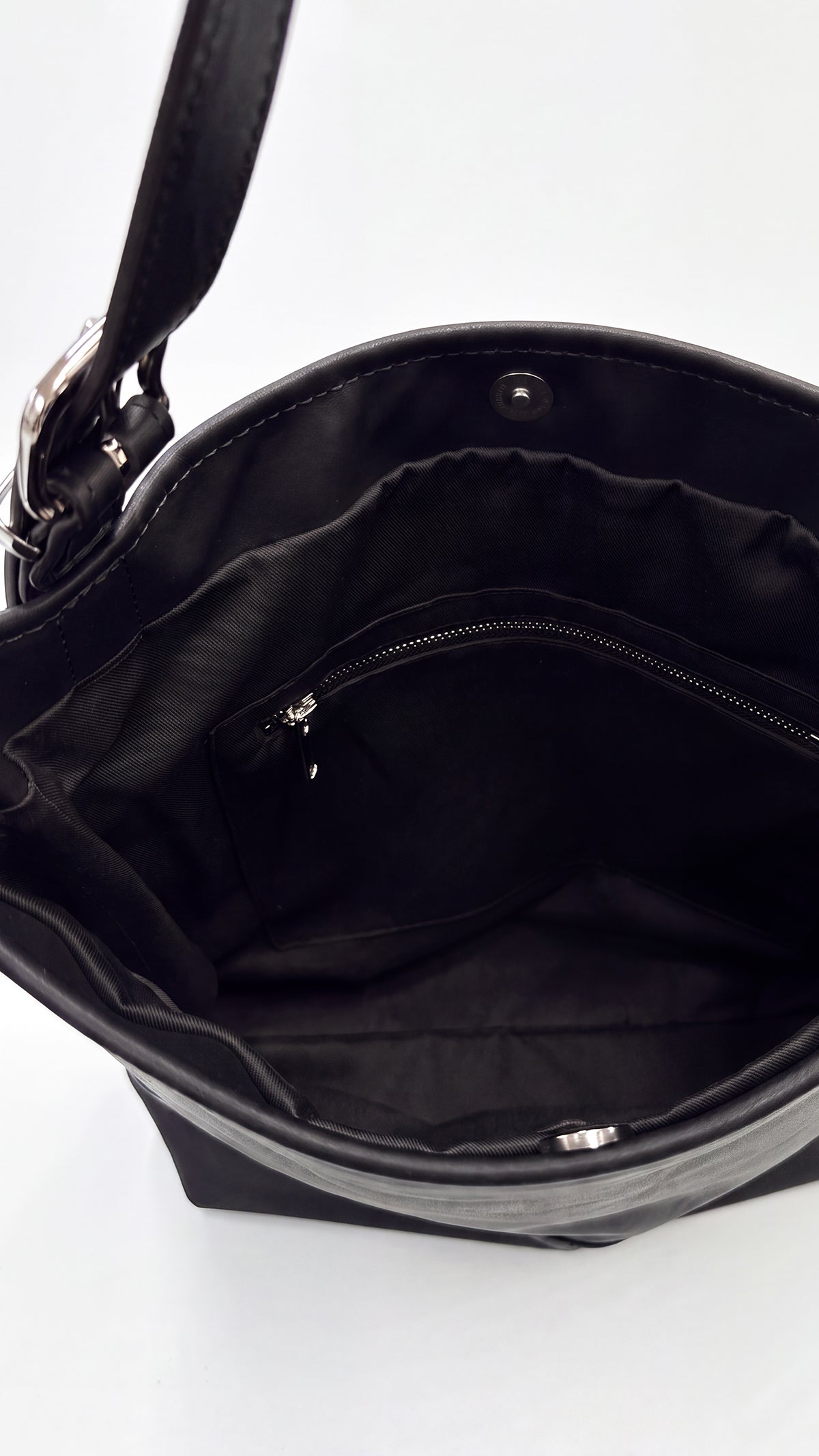 Bag AVIANA Black