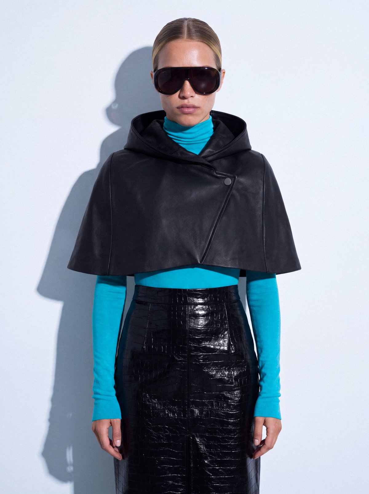 Cape with Hood KAEL Black