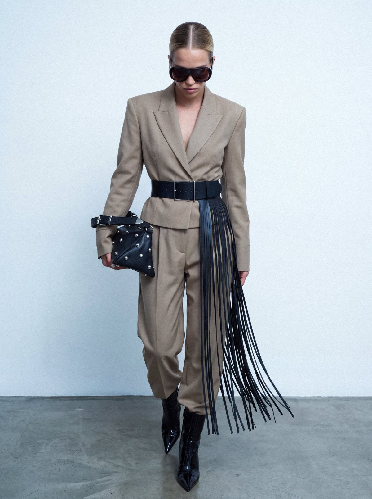 Belt SYRENE Black with Fringe
