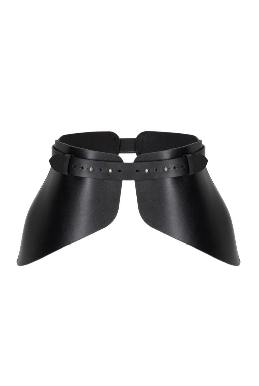 Basque Carla black