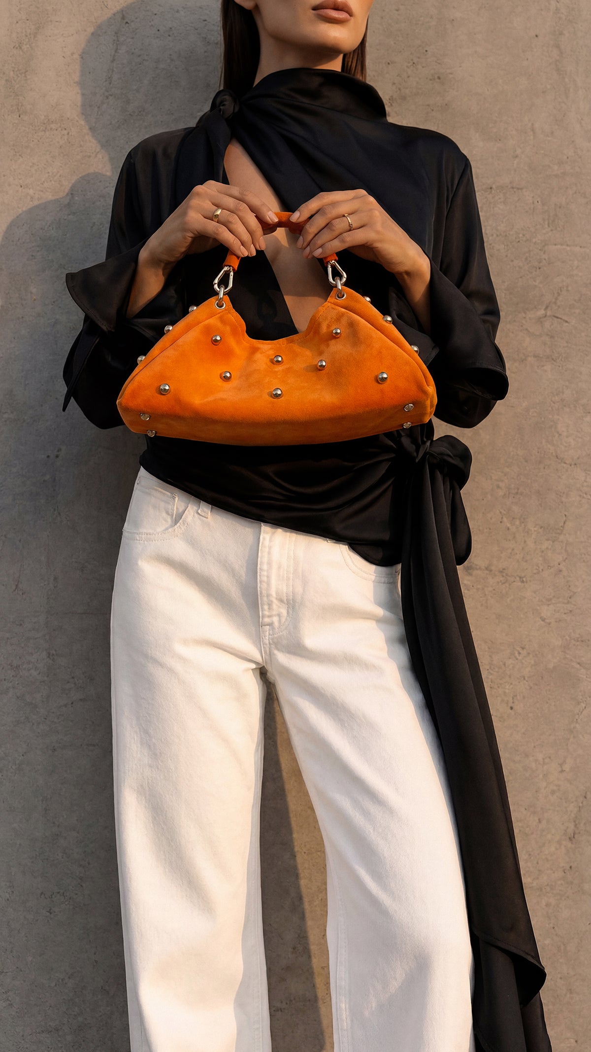 Bag ALMA Orange with half-sphere Studs