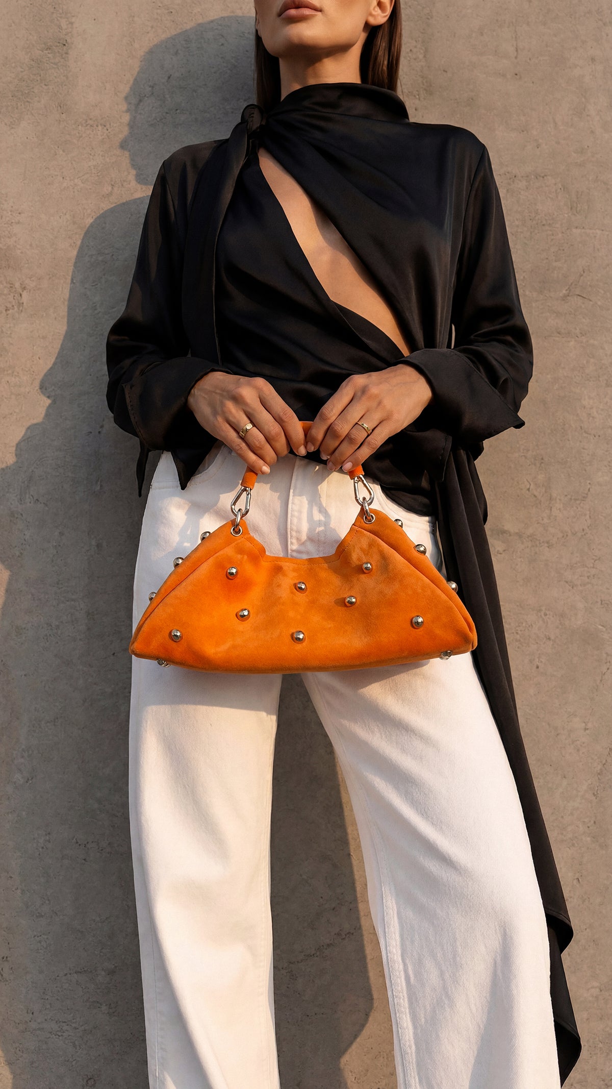 Bag ALMA Orange with half-sphere Studs