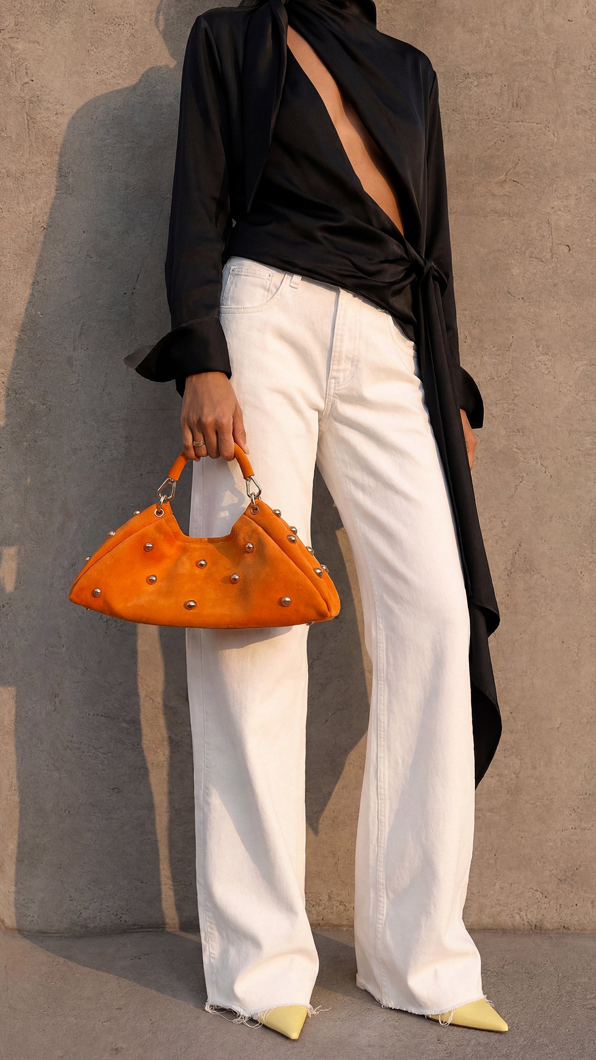 Bag ALMA Orange with half-sphere Studs